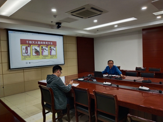 1682219066160530.jpg 62e5f8b9a9eedb388c08c45184cf5a5.jpg