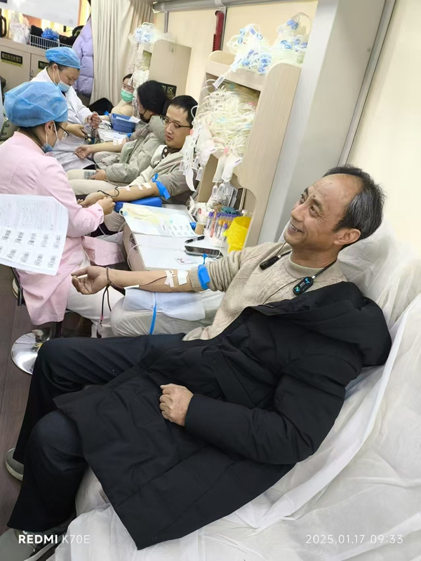 1737599654695150.jpg 09164cf222d1fa9a85a7c79da6e5e9d.jpg