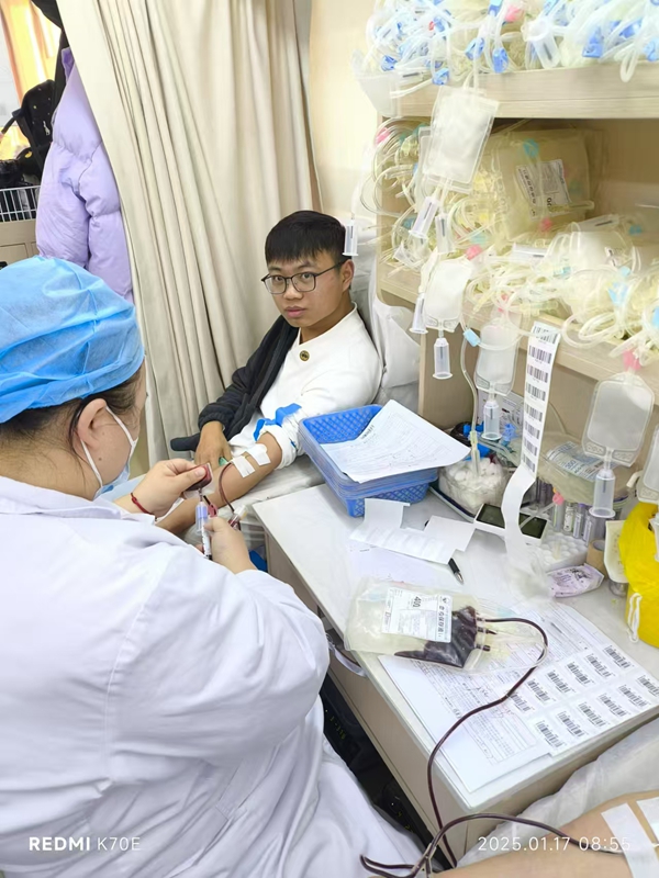 1737599788685143.jpg b9114446b2983ce32d793fc921d860d.jpg