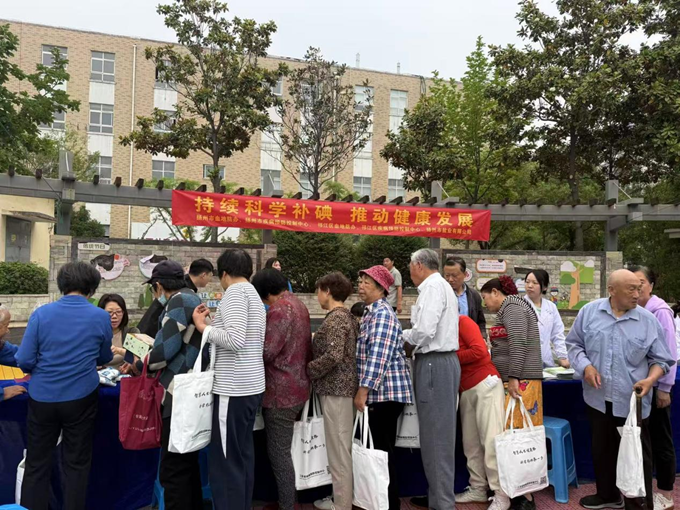 1747637429167983.png 图片14.png